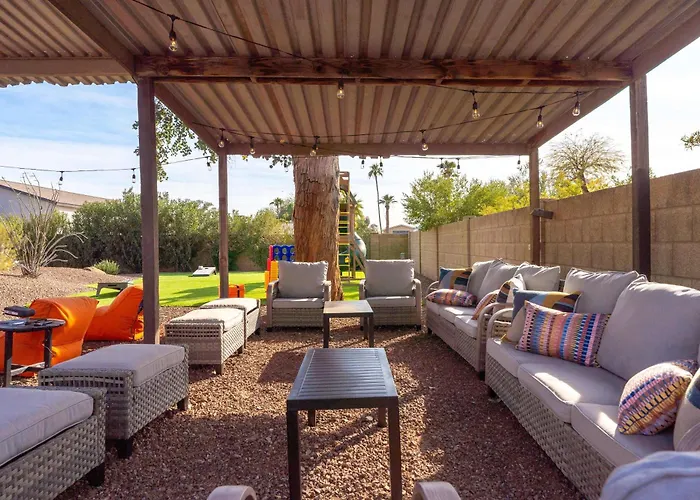 Moroccan Oasis-pool Games & Family Fun Awaits Holiday home Phoenix