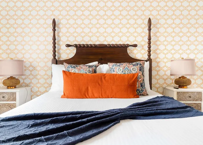 Moroccan Oasis-pool Games & Family Fun Awaits Holiday home Phoenix